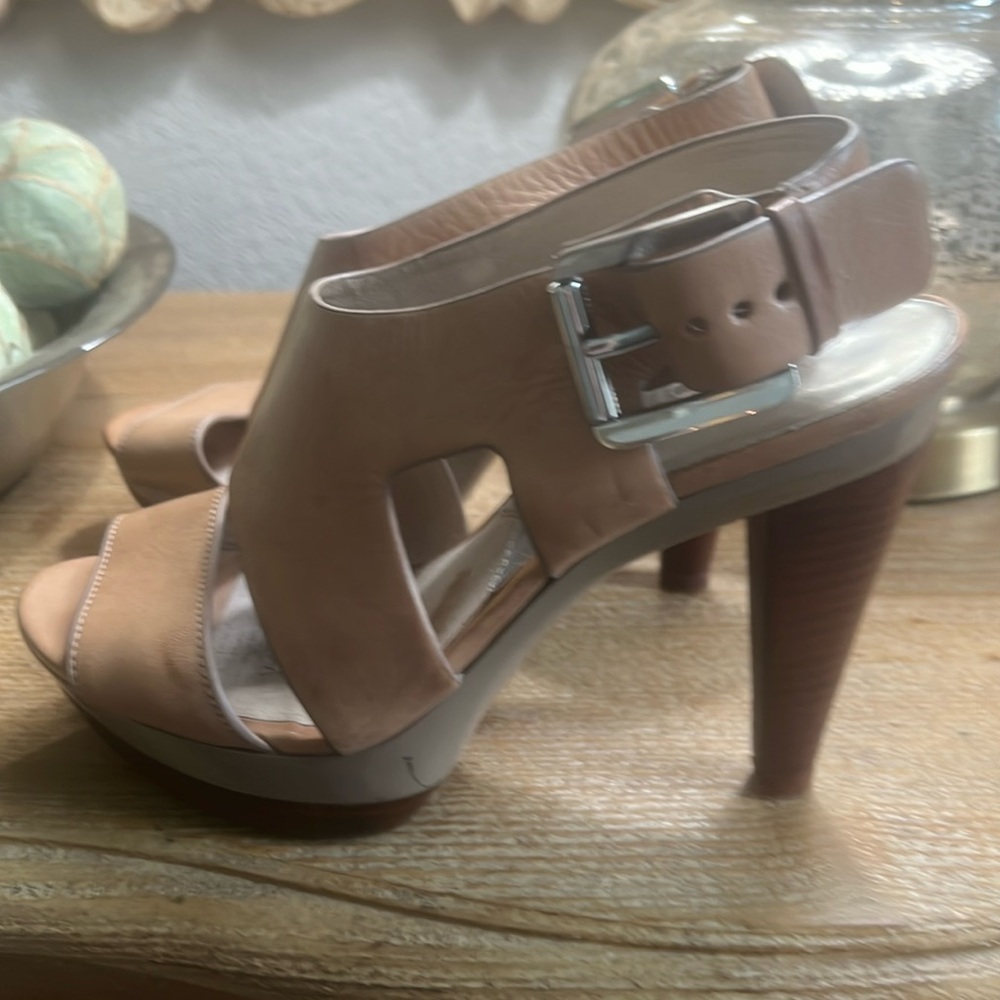 Size 9 Michael Kors Heels